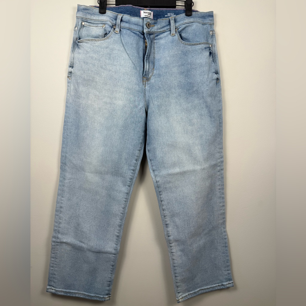 Kensie Jeans Vintage Luxe The Ella High Rise Straight 14/32